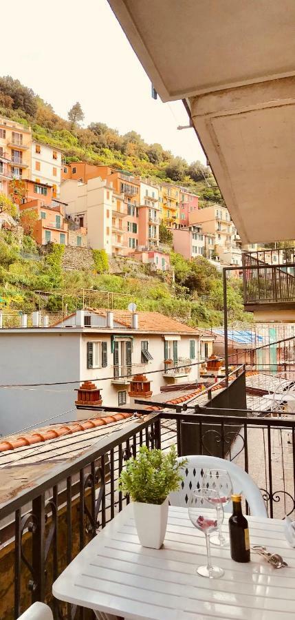 Lory'S Suite Manarola Eksteriør bilde